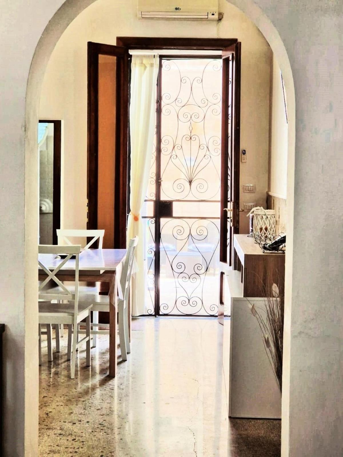 Casa Dante Deliziosa Casa A Due Passi Dal Centro Villa Lecce Ngoại thất bức ảnh